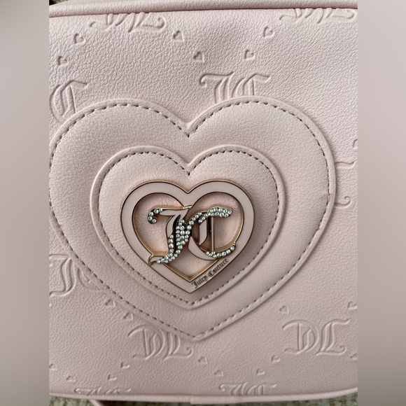 NWT Juicy Couture Crossbody Purse 
Pink 8” x 6” 
Never Used - Picture 2 of 7